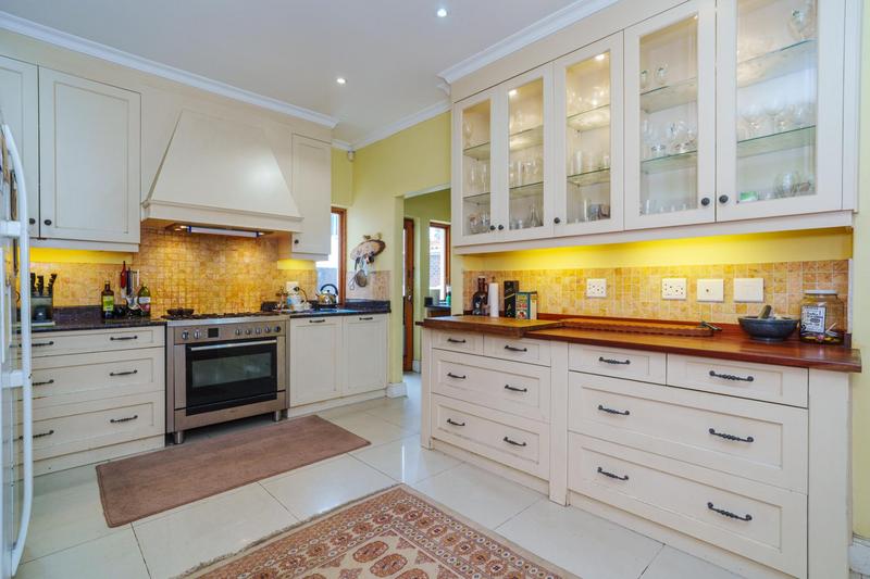 8 Bedroom Property for Sale in Claremont Western Cape